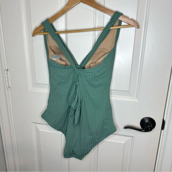 Kona Sol Sage Green Ribbed Crossover Back One Piece Swimsuit Sz L Minimalist - Picture 4 of 9